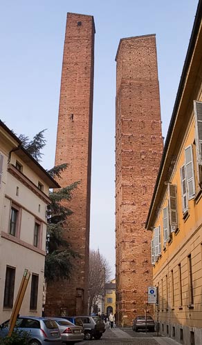 The &#39;towers&#39; of Pavia!